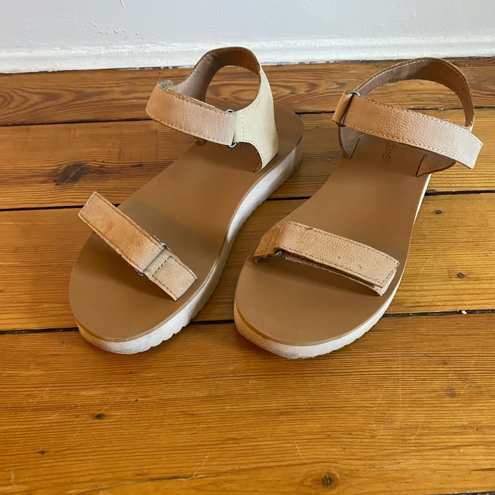 The Maggie Sandal in Colorblock